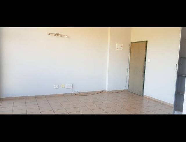 1 BEDROOM APARTMENT FOR SALE IN RICHMOND